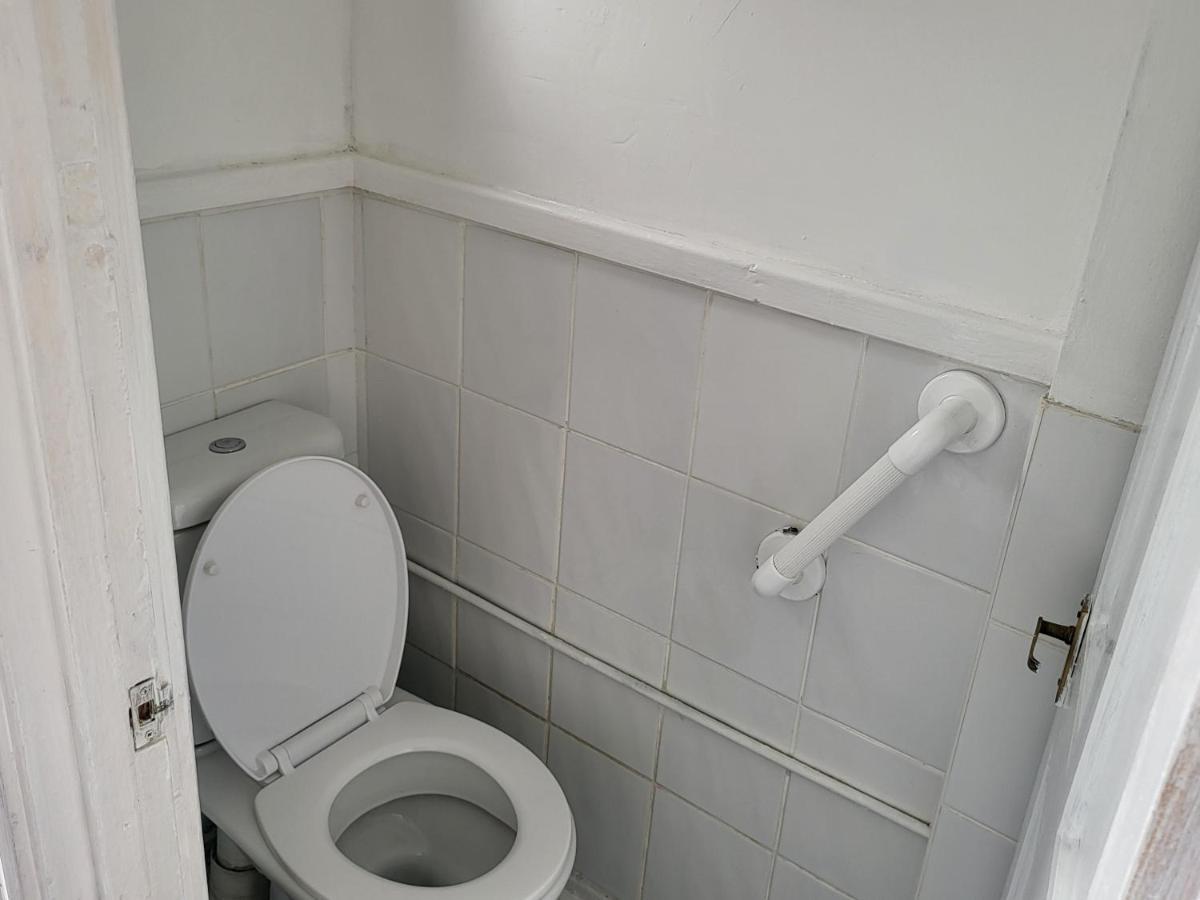 Spacious & Cosy Holiday Home In Mánchester Exterior foto
