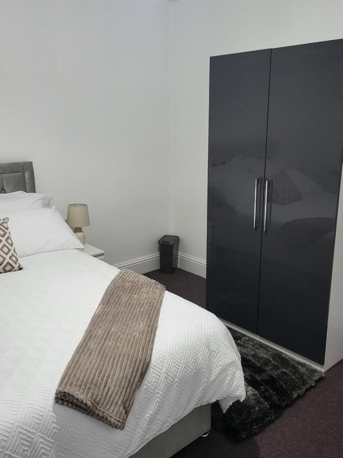 Spacious & Cosy Holiday Home In Mánchester Exterior foto