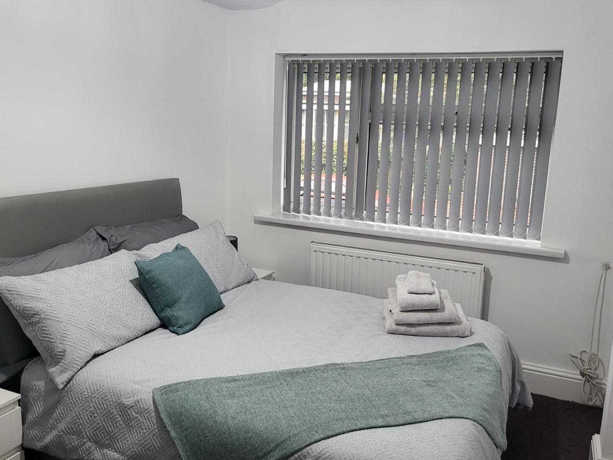 Spacious & Cosy Holiday Home In Mánchester Exterior foto