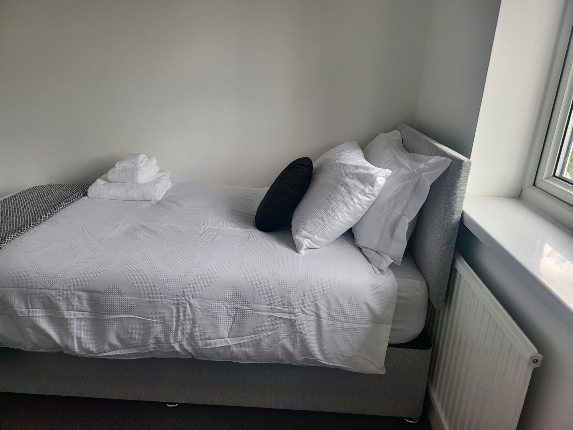 Spacious & Cosy Holiday Home In Mánchester Exterior foto